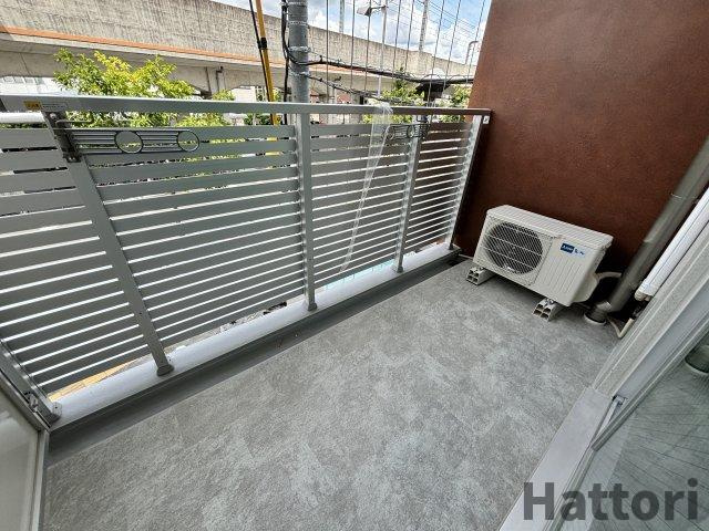 エメルミナ豊中岡町のバルコニー