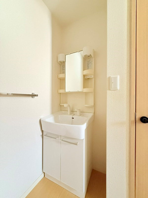 【洗面所】 | フローラルガーデンⅡ