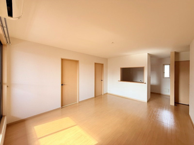 【居間・リビング】 | フローラルガーデンⅡ