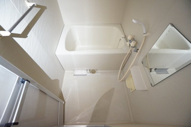 エステートYの浴室