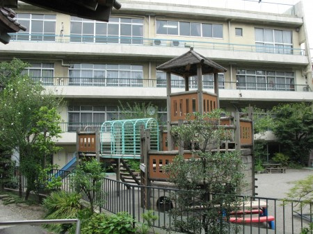 アレンデール西落合の周辺