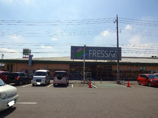 ヴィラ・ソレイユ　Ｂの周辺|ダイソーフレッセイ荒牧店まで399ｍ