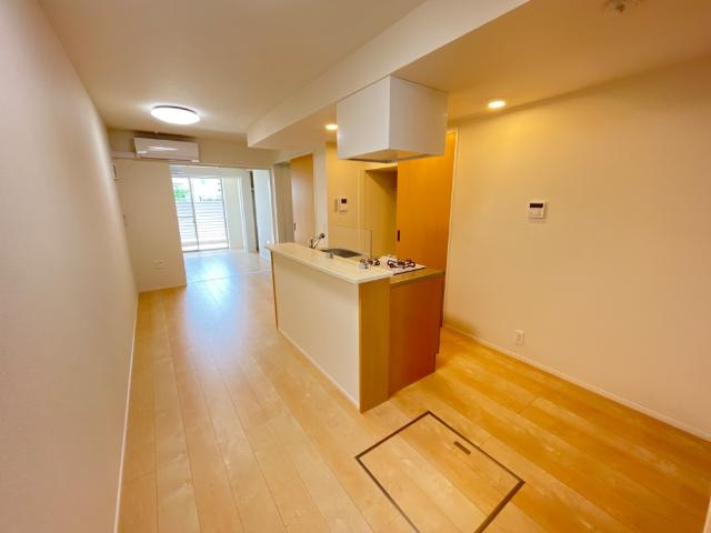 ヴィラ・ソレイユ　Ｂの居間・リビング|リビング（イメージ）