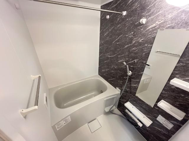 ヴィラ・ソレイユ　Ｂの浴室|バス（イメージ）