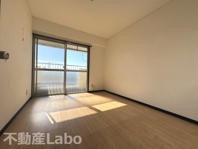 徳島市金沢２丁目の賃貸マンションの洋室