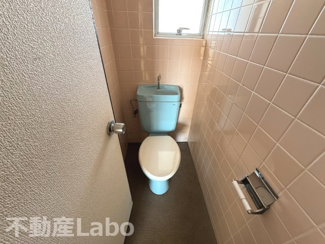 徳島市金沢２丁目の賃貸マンションのトイレ