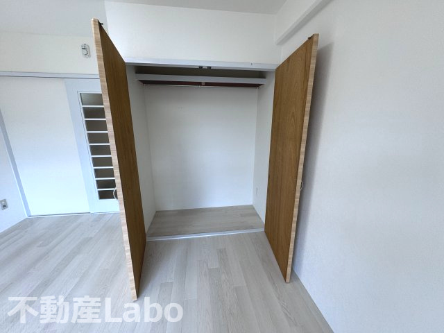 徳島市南昭和町１丁目の賃貸マンションの収納