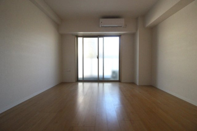 【居間・リビング】 | フィオーラマンション天王寺 | 洋室