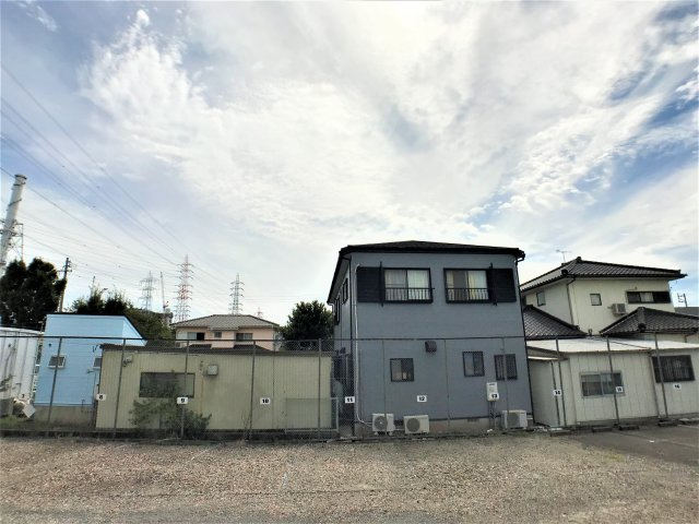 サンヴィレッジ富貴の駐車場