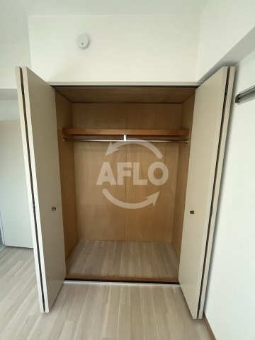 パインコート江坂Ⅰの収納|パインコート江坂Ⅰ　クローゼット