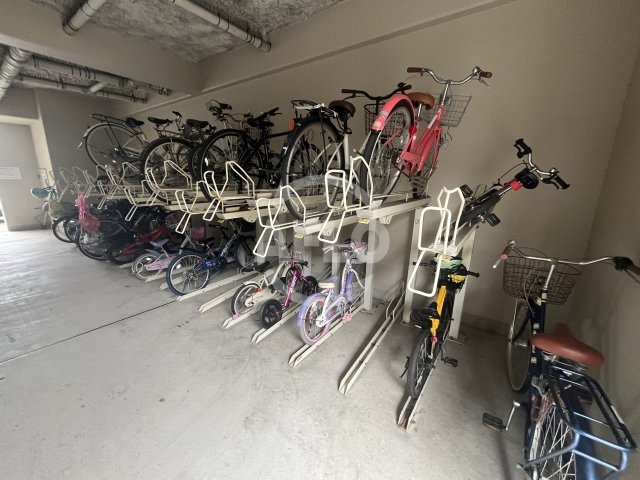 パインコート江坂Ⅰのその他|パインコート江坂Ⅰ　駐輪場