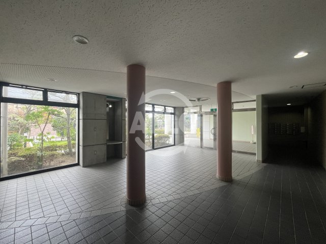 パインコート江坂Ⅰのロビー|パインコート江坂Ⅰ　ロビー