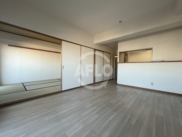 パインコート江坂Ⅰの居間・リビング|パインコート江坂Ⅰ　リビング