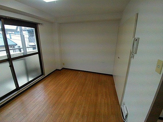 レ・ミニョンの居間・リビング