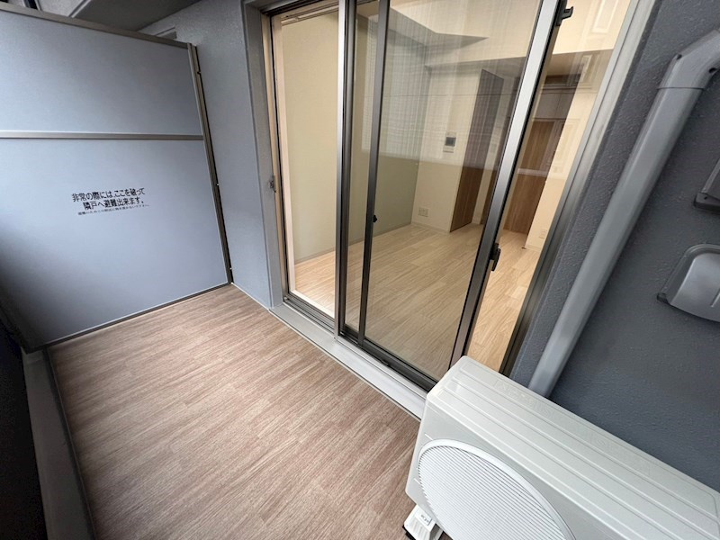 プレサンス神戸水木通ルミエスのバルコニー