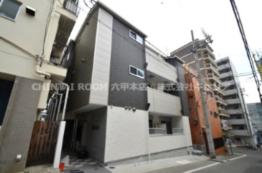 ワコーレヴィータ灘WESTの外観