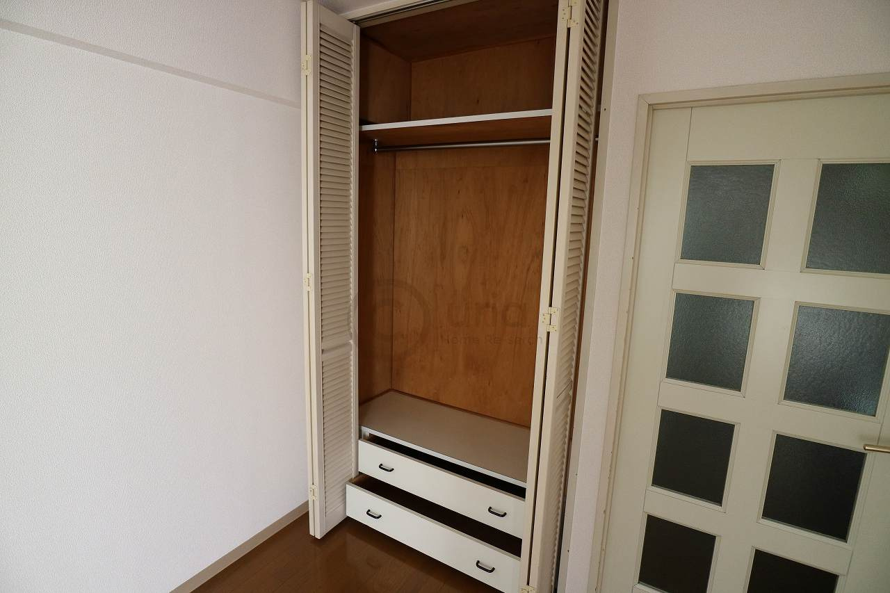 ジュネス深江の収納