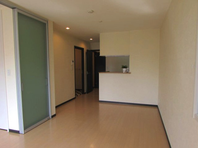 【居間・リビング】 | ルーチェビアンカ | カウンターキッチンです