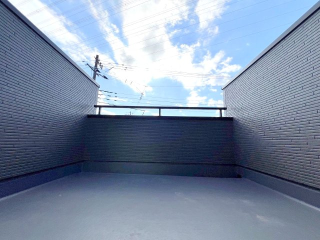 八王子市　大谷町　新築一戸建て　６期のバルコニー