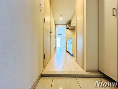 【玄関】 | ディアレイシャス大須観音 | きれいな玄関です