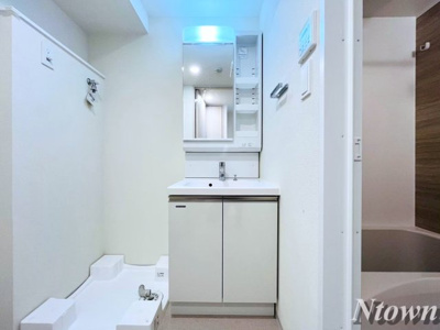 【独立洗面台】 | ディアレイシャス大須観音 | 朝の身支度には欠かせない独立洗面化粧台