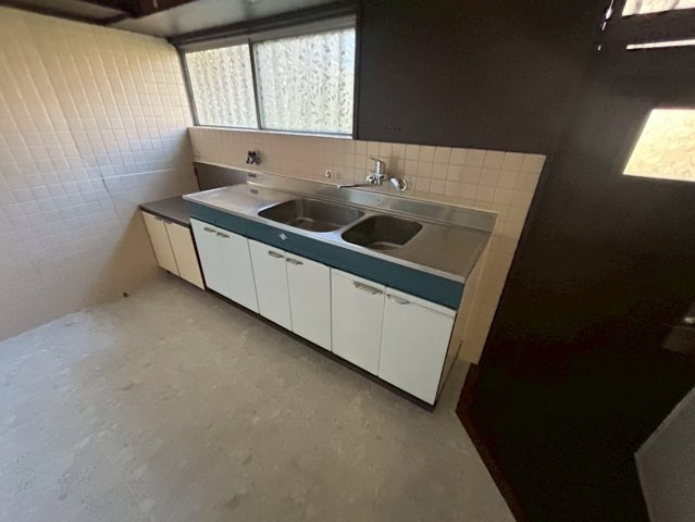 垂水区舞子坂三丁目戸建てのキッチン