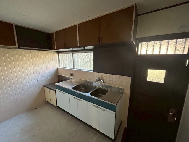 垂水区舞子坂三丁目戸建てのキッチン