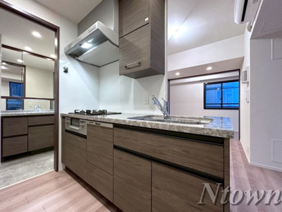 【キッチン】 | プラウドタワー栄 | きれいなキッチンです