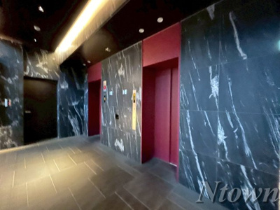 【ロビー】 | プラウドタワー栄 | エレベーターです