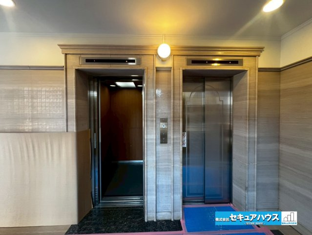 レインボー刈谷のその他共用部分|【エレベーター】
◆2台エレベーターがあるため朝の混雑も解消できます♪