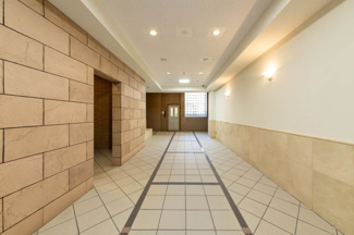 【エントランス】