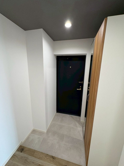 【玄関】 | シティパル春日セントレ | 収納力に優れた玄関でいつでも片付いた状態でお客様を迎えられます