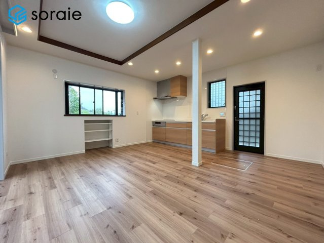 所沢市林　中古戸建の居間・リビング|4/30撮影