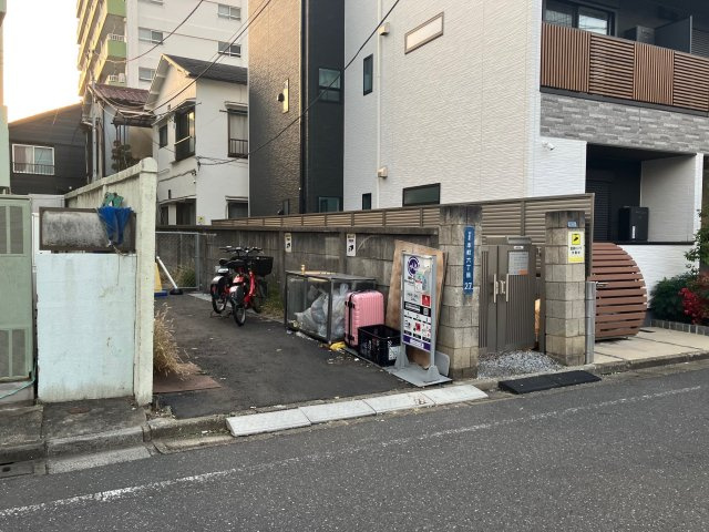 渋谷区本町　建築条件なし売地