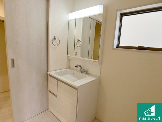 加古川市加古川町粟津　第2期　新築一戸建ての外観|周辺は落ち着いた街並みの住宅地！子育てがしやすい住環境です！まだ未完成ですが、現地でしかわからない事もございます。是非一度ご覧ください。