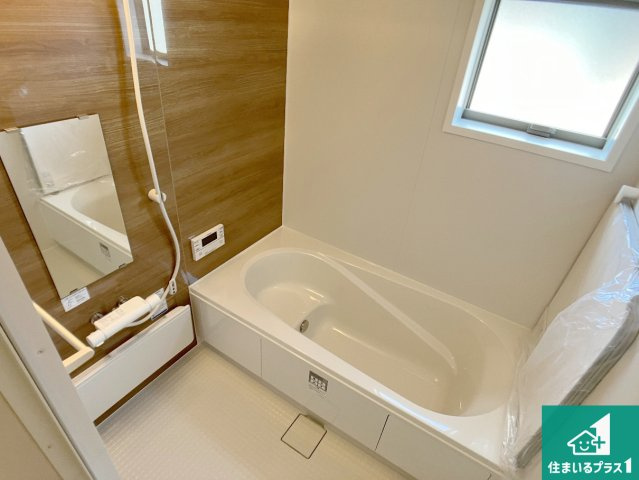 加古川市加古川町粟津　第2期　新築一戸建ての前面道路含む現地写真|周辺は落ち着いた街並みの住宅地！子育てがしやすい住環境です！まだ未完成ですが、現地でしかわからない事もございます。是非一度ご覧ください。