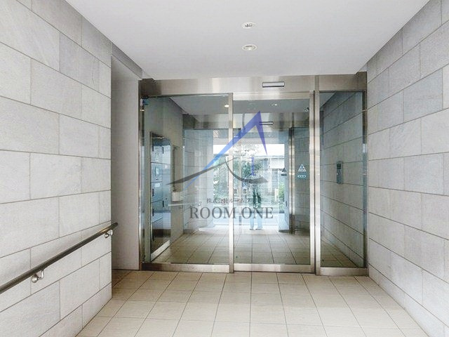 ル・エル・ブランのエントランス|エントランスです。