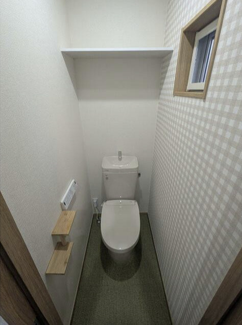 杉並区和泉1丁目貸戸建2Fのトイレ