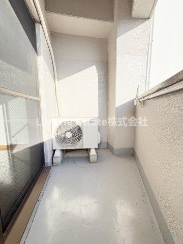 花小金井南ビルのバルコニー