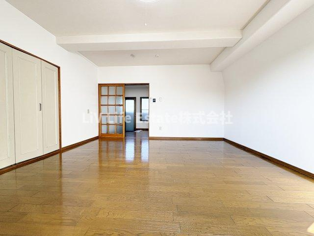 花小金井南ビルの寝室