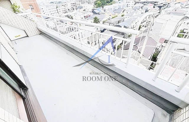 シャトー・ド・デューカルのバルコニー|バルコニーです。