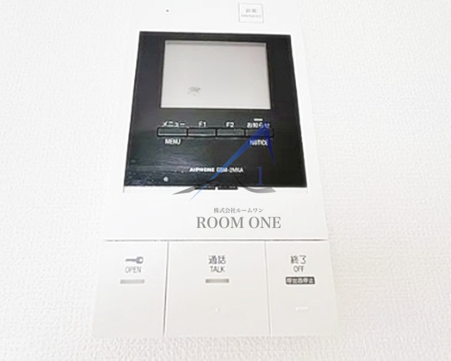 シャトー・ド・デューカルのセキュリティ|モニター付きインターホンです。