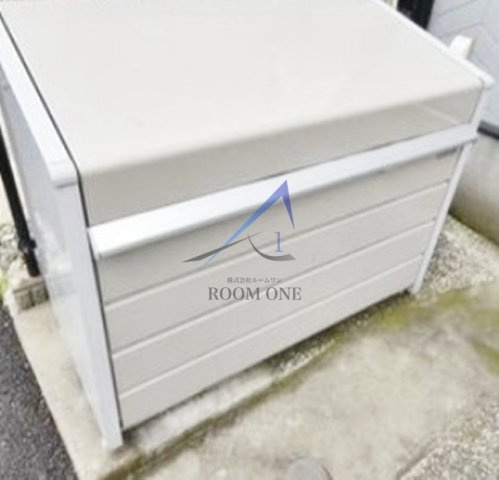 プラセール高野台のその他共用部分|敷地内ごみ置き場です。