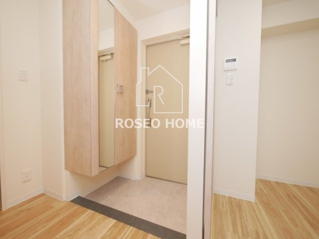 ラヴィベール上町台の玄関|同マンション別部屋：参考写真