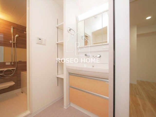 ラヴィベール上町台の洗面所|同マンション別部屋：参考写真