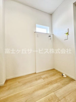 【ランドリースペース】 | 裾野市水窪 新築一戸建て 1号棟 | ランドリースペースです