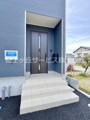 【エントランス】 | 裾野市水窪 新築一戸建て 1号棟 | エントランスです