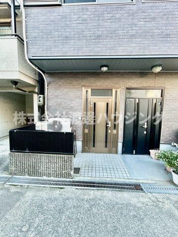 豊中市浜テラスハウスのエントランス