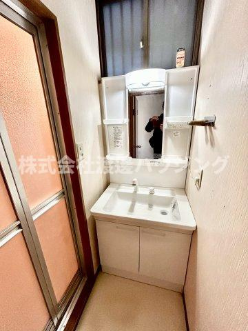 豊中市浜テラスハウスの洗面所