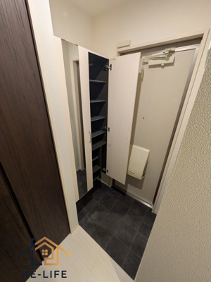 【玄関】 | D-ROOM麦野参番館